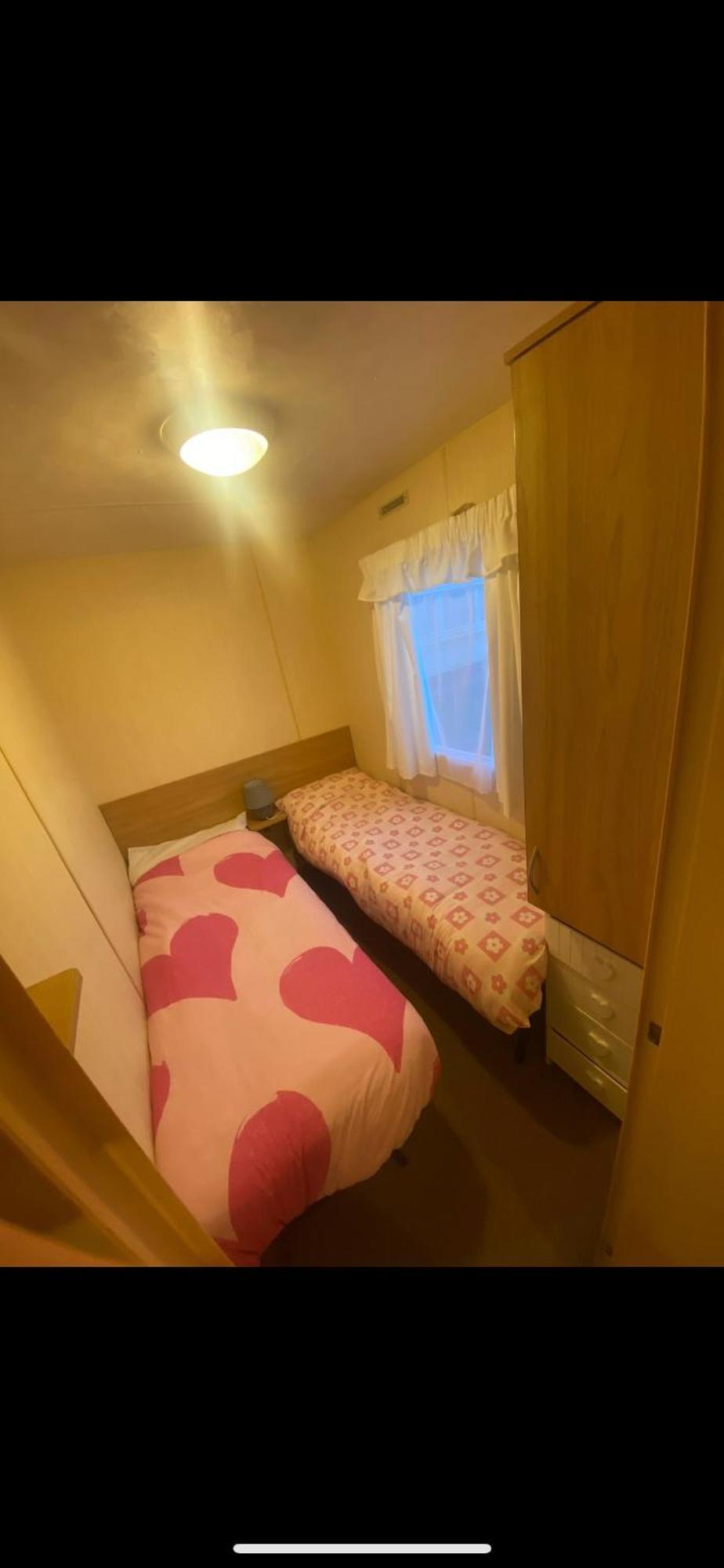 Static Caravan Marine Holiday Park 拉尔 外观 照片